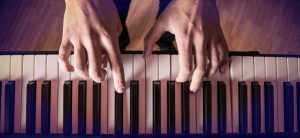 How to teach yourself piano